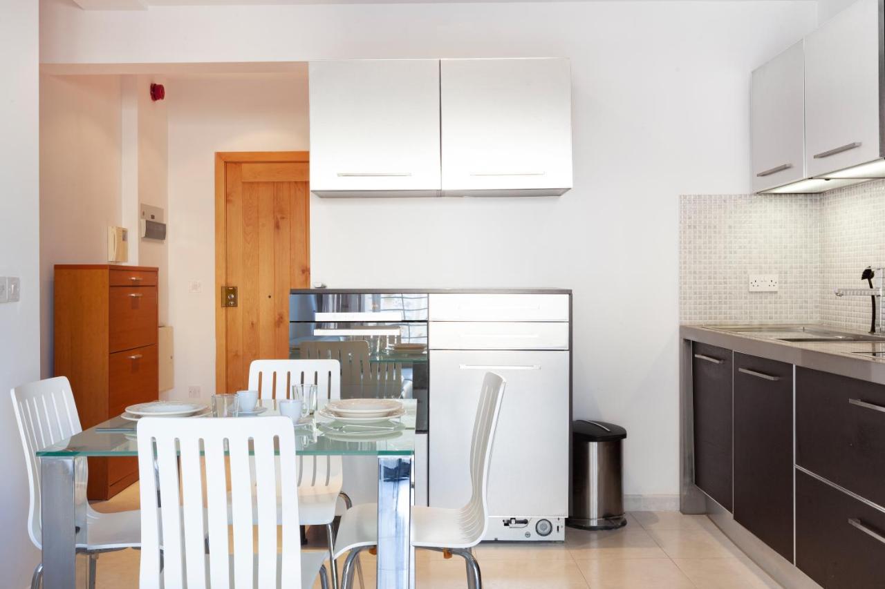 Stj - St Julian'S 1 Bedroom Prime Location Saint Julian's Luaran gambar